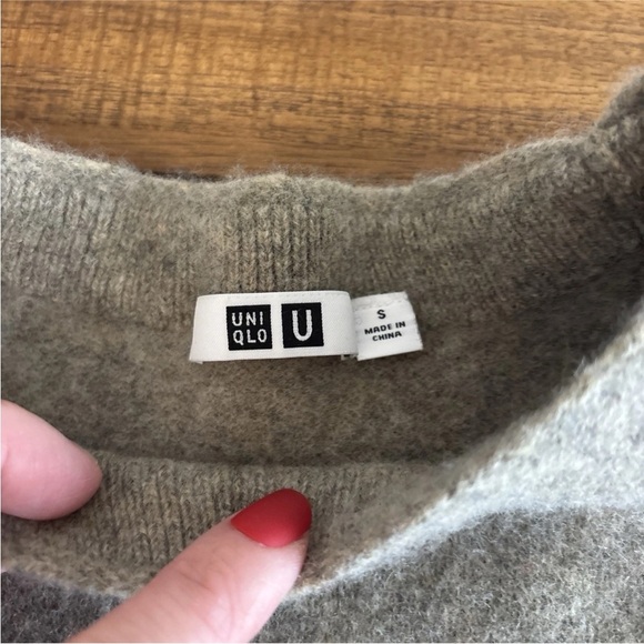 Uniqlo Women's Short Dress Small Tan 100% Wool Jumper Dress - Picture 6 of 12